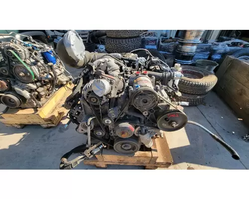 Engine Assembly GM 6.6 DURAMAX Crest Truck Parts