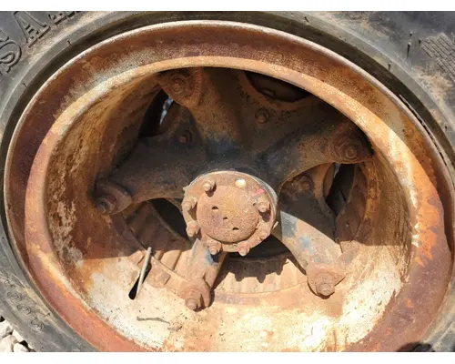 Hub GM 9570 Crest Truck Parts