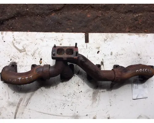 Exhaust Manifold GMC/VOLVO/WHITE  Morrison's Truck Salvage Ltd.