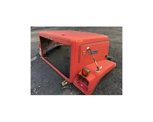 Hood GMC/VOLVO/WHITE BRIGADIER Les Camions Gilbert