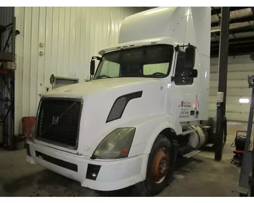Pickup Cab (Shell) GMC/VOLVO/WHITE VNL300 Lund Truck Parts