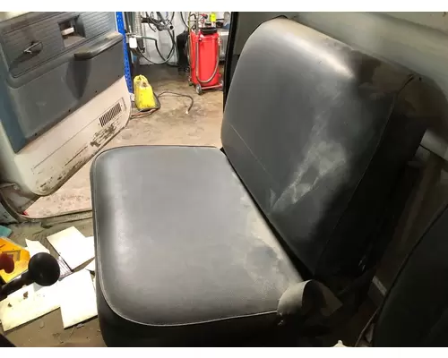 Seat, Front GMC 7000 Vander Haags Inc Dm