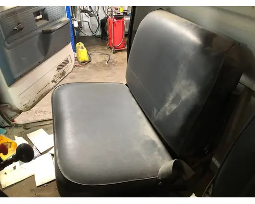 Seat, Front GMC 7000 Vander Haags Inc Dm