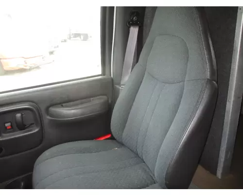 Seat, Front GMC C4500 LKQ Heavy Truck - Tampa