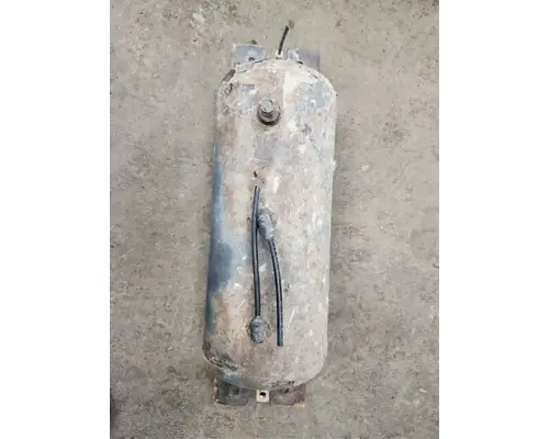 Air Tank GMC C5500 Casey's Truck Salvage World