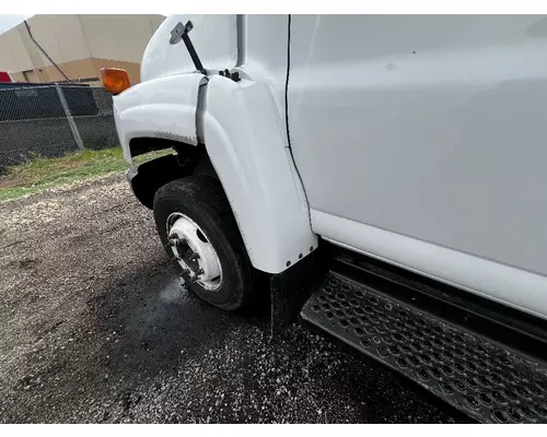 Fender Extension GMC C5500 DTI Trucks