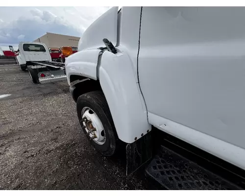 Fender Extension GMC C5500 DTI Trucks