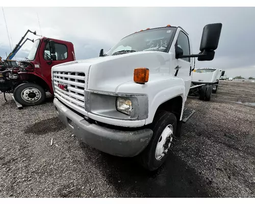 Hood GMC C5500 DTI Trucks