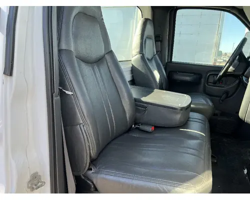 Seat, Front GMC C5500 DTI Trucks
