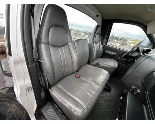 Seat, Front GMC C5500 DTI Trucks