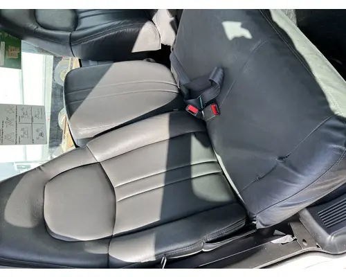Seat, Front GMC C5500 DTI Trucks
