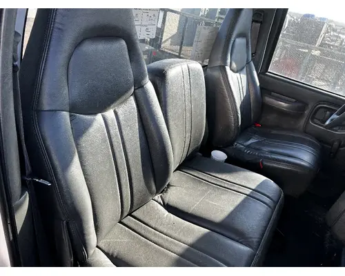Seat, Front GMC C5500 DTI Trucks