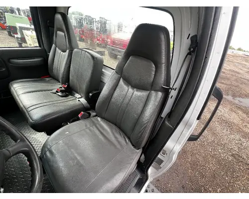 Seat, Front GMC C5500 DTI Trucks