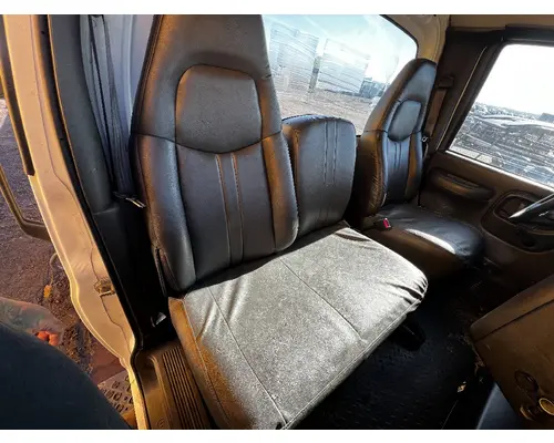 Seat, Front GMC C5500 DTI Trucks