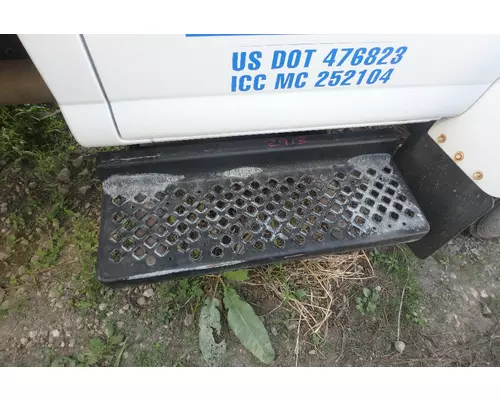 Step GMC C5500 Sam's Riverside Truck Parts Inc