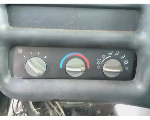 Temperature Control GMC C5500 LKQ Heavy Truck - Tampa