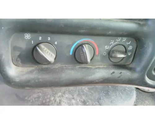 Temperature Control GMC C5500 LKQ Heavy Truck - Goodys
