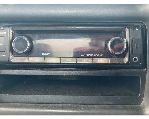 Radio GMC C6500 Vander Haags Inc Col
