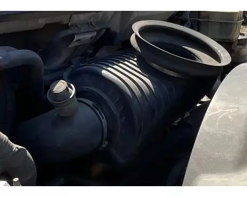 Air Cleaner GMC C6500 Complete Recycling Group LLC