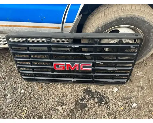 Grille GMC C6500 Dixie Truck Centre
