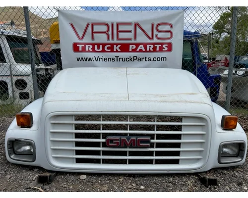 Hood GMC C6500 Vriens Truck Parts
