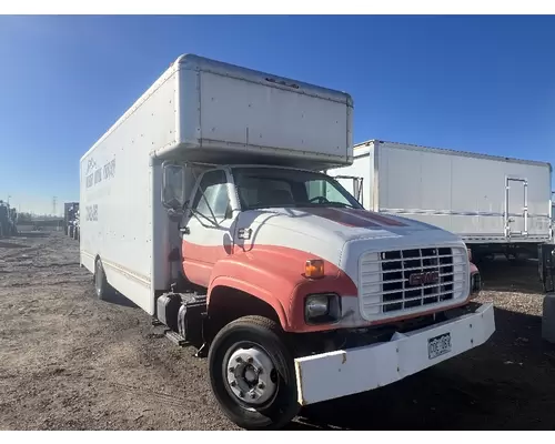 Hood GMC C6500 DTI Trucks
