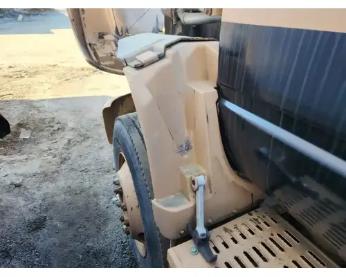 Fender Extension GMC C7000 Topkick Complete Recycling Group LLC