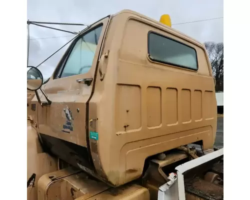 Cab GMC C7000 Complete Recycling Group LLC