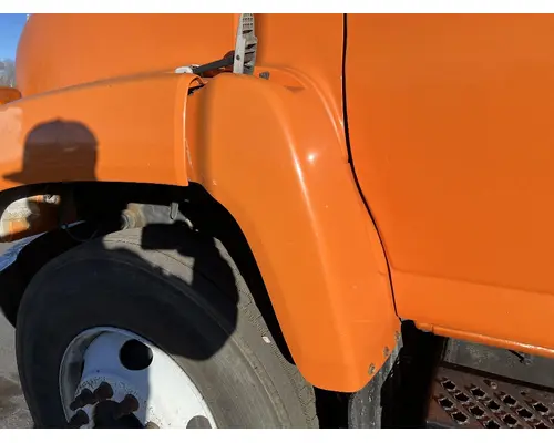 Fender Extension GMC C7500 DTI Trucks