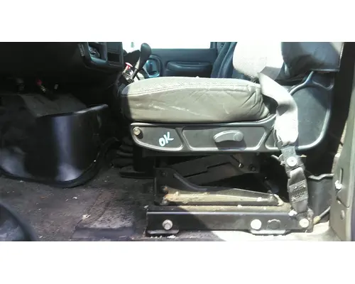 Seat, Front GMC C7500 LKQ Heavy Truck - Goodys