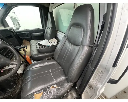 Seat, Front GMC C7500 DTI Trucks