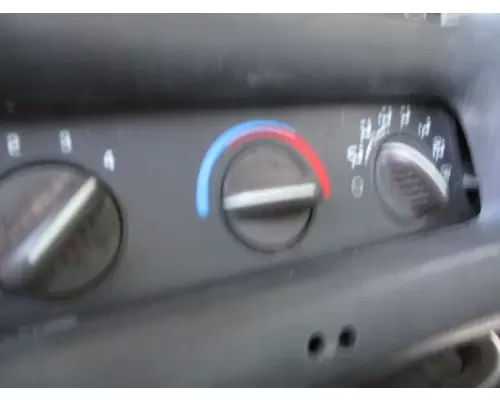 Temperature Control GMC C7500 LKQ Heavy Truck - Tampa