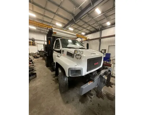 Complete Vehicle GMC C8500 Dutchers Inc   Heavy Truck Div  Ny