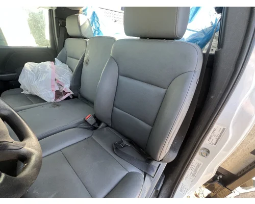 Seat, Front GMC GM515 DTI Trucks