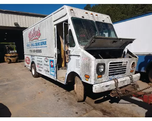 Hood GMC P3500 Crest Truck Parts