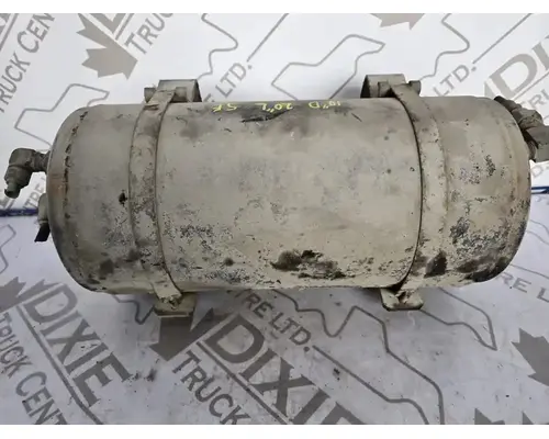 Air Tank GMC T7500 Dixie Truck Centre