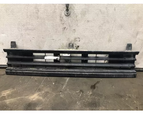 Grille GMC T7500 Vander Haags Inc Cb