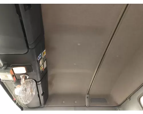 Headliner GMC T7500 Vander Haags Inc Cb