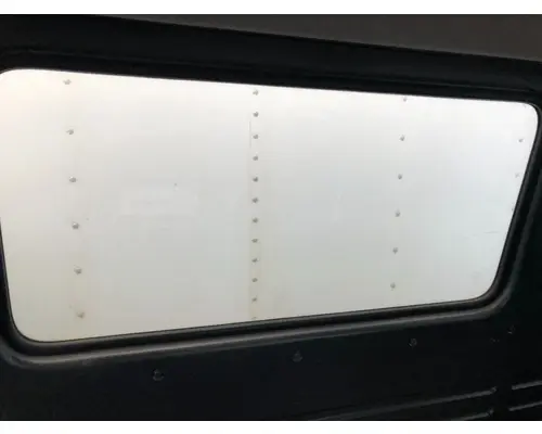 Back Glass GMC T7 Vander Haags Inc Cb