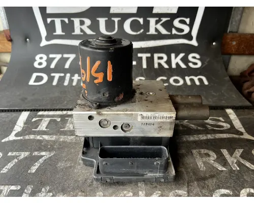 ECM (Brake & ABS) GMC T7 DTI Trucks