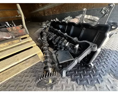 Valve Cover GMC T7 DTI Trucks