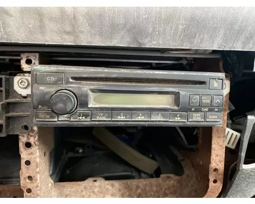 Radio GMC W4500 Complete Recycling