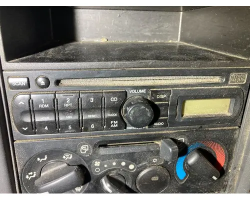 Radio GMC W5500 Vander Haags Inc Sf