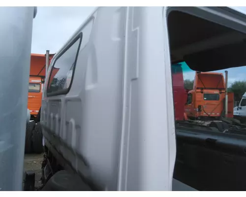 Cab GMC W5500 LKQ Wholesale Truck Parts