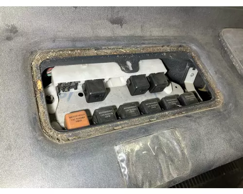 Fuse Box GMC W5500 Vander Haags Inc Sf