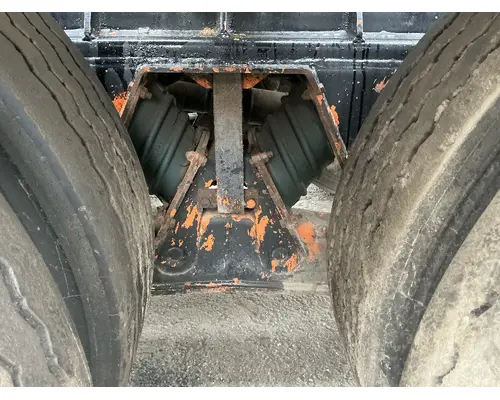 HENDRICKSON 320 Tandem Cutoffs