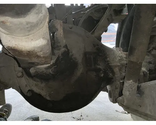 HENDRICKSON 320 Tandem Cutoffs