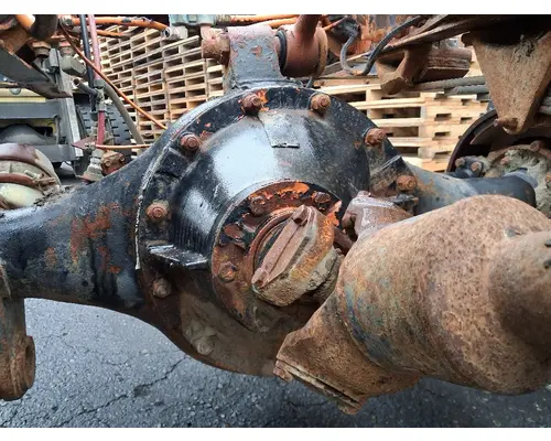 HENDRICKSON 378 Tandem Cutoffs