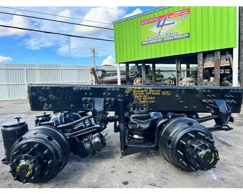 HENDRICKSON 46K Cutoff Assembly (Complete With Axles)