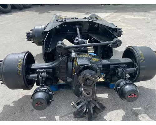 HENDRICKSON HAULMAAX Cutoff Assembly (Complete With Axles)